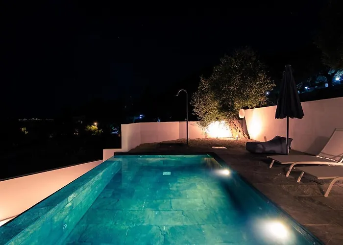 Dom wakacyjny Zoela Corfu - 2 Seperate With Full Privacy *
