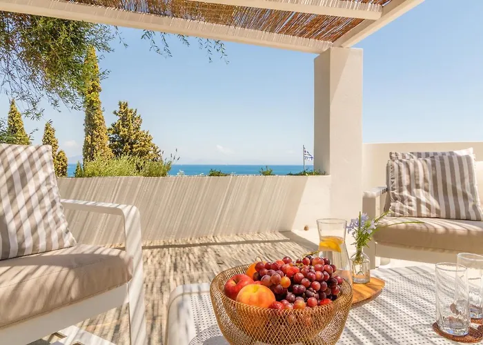 Dom wakacyjny Zoela Corfu - 2 Seperate With Full Privacy *