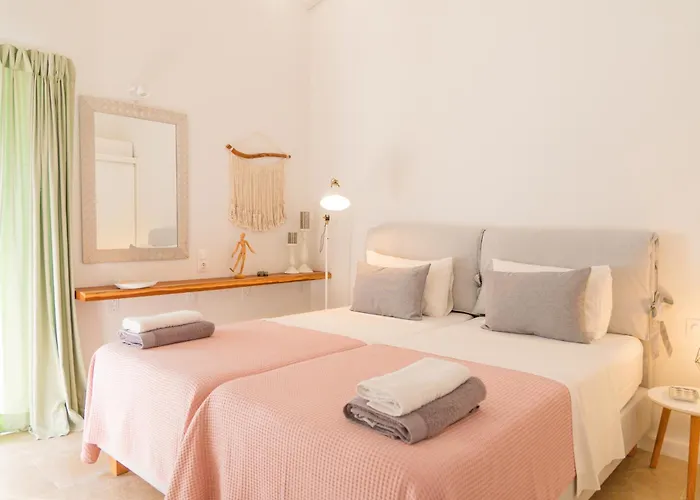 Dom wakacyjny Zoela Corfu - 2 Seperate With Full Privacy