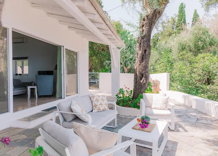 Dom wakacyjny Zoela Corfu - 2 Seperate With Full Privacy