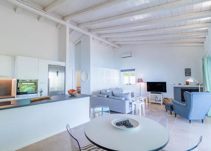 度假居 Zoela Corfu - 2 Seperate With Full Privacy