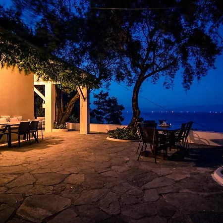 Zoela Corfu - 2 Seperate With Full Privacy * Gastouri (Corfu)