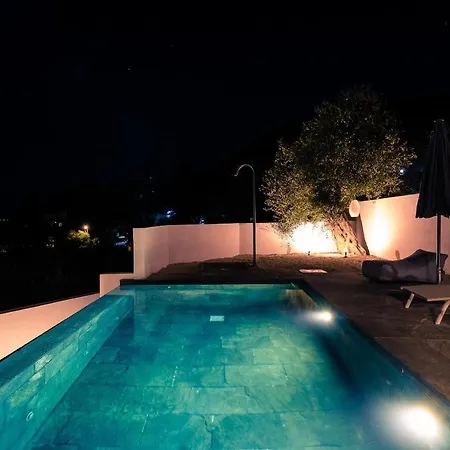 Holiday home Zoela Corfu - 2 Seperate With Full Privacy *