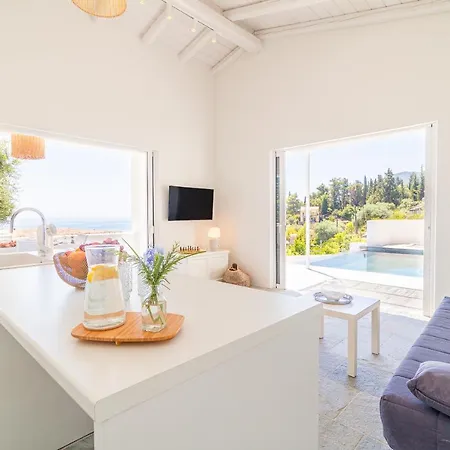 Holiday home Zoela Corfu - 2 Seperate With Full Privacy