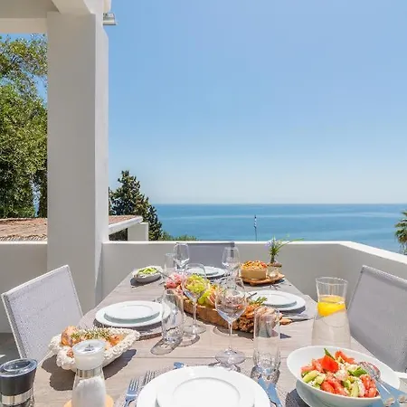 Zoela Corfu - 2 Seperate With Full Privacy *