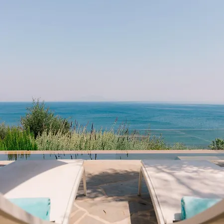 Zoela Corfu - 2 Seperate With Full Privacy