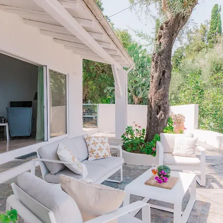 Holiday home Zoela Corfu - 2 Seperate With Full Privacy