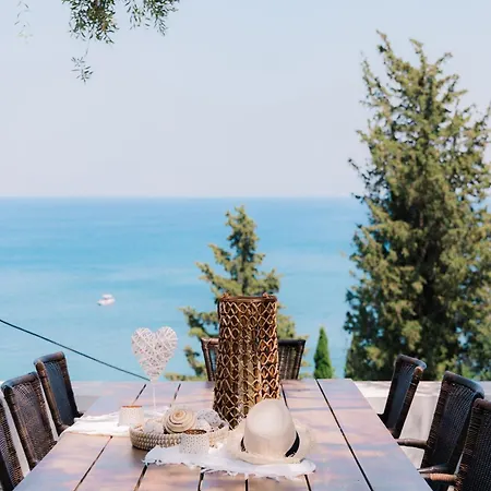Zoela Corfu - 2 Seperate With Full Privacy Gastouri (Corfu)