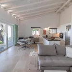 Zoela Corfu - 2 Seperate With Full Privacy Gastouri (Corfu)