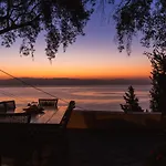Zoela Corfu - 2 Seperate With Full Privacy