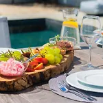 Zoela Corfu - 2 Seperate With Full Privacy