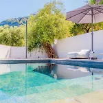 別荘 Zoela Corfu - 2 Seperate With Full Privacy Gastouri (Corfu)