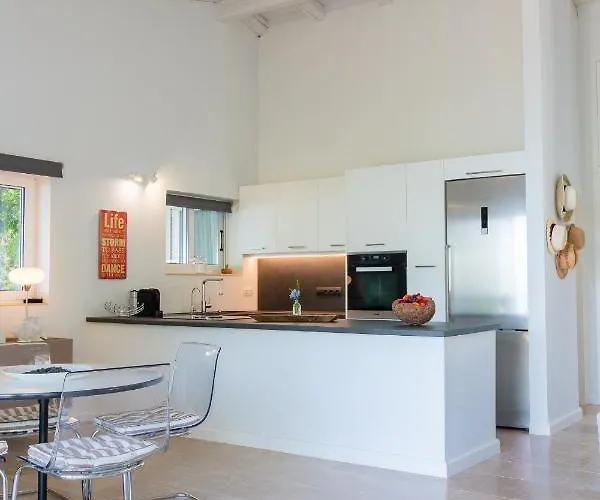 Zoela Corfu - 2 Seperate With Full Privacy * Gastouri (Corfu)