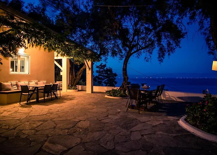 Zoela Corfu - 2 Seperate With Full Privacy * Gastouri (Corfu)