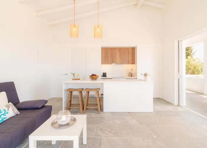 Zoela Corfu - 2 Seperate With Full Privacy